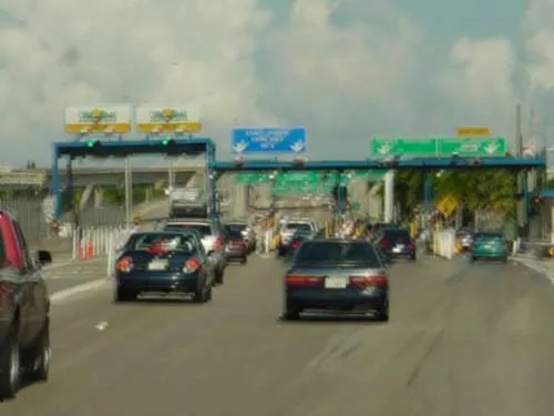 Размытое зрение днем за рулем